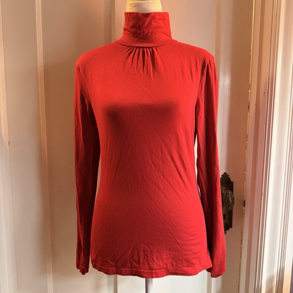 Merona Women's Mock Turtle Neck With Gathered Detail Size M Red